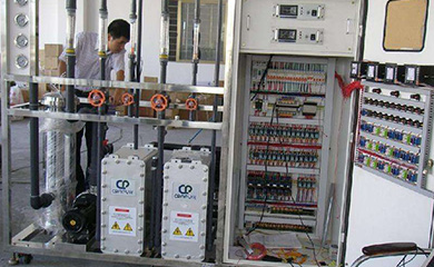 電子超叼嘿在线观看出水水質符合美國ASTM純水水質標準、我國電子工業部電子級水質技術標準(18MΩ.cm、15MΩ.cm、10MΩ.cm、2MΩ.cm、0.5MΩ.cm五級標準)、我國電子工業部高純水水質試行標準、美國半導體工業用純水指標、日本集成電路水質標準、國內外大規模集成電路水質標準。<br />
