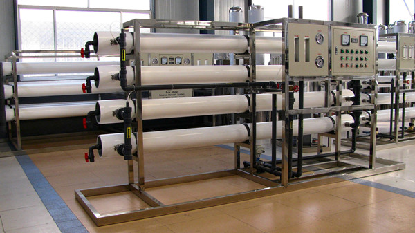 工業叼嘿在线观看,工業純水可以存多久